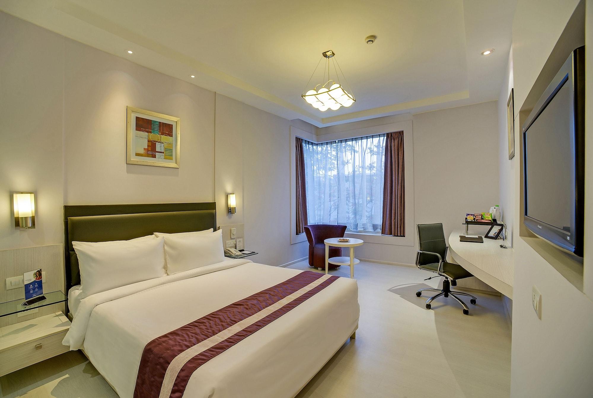Sarovar Portico Naraina, Hotel New Delhi Eksteriør bilde