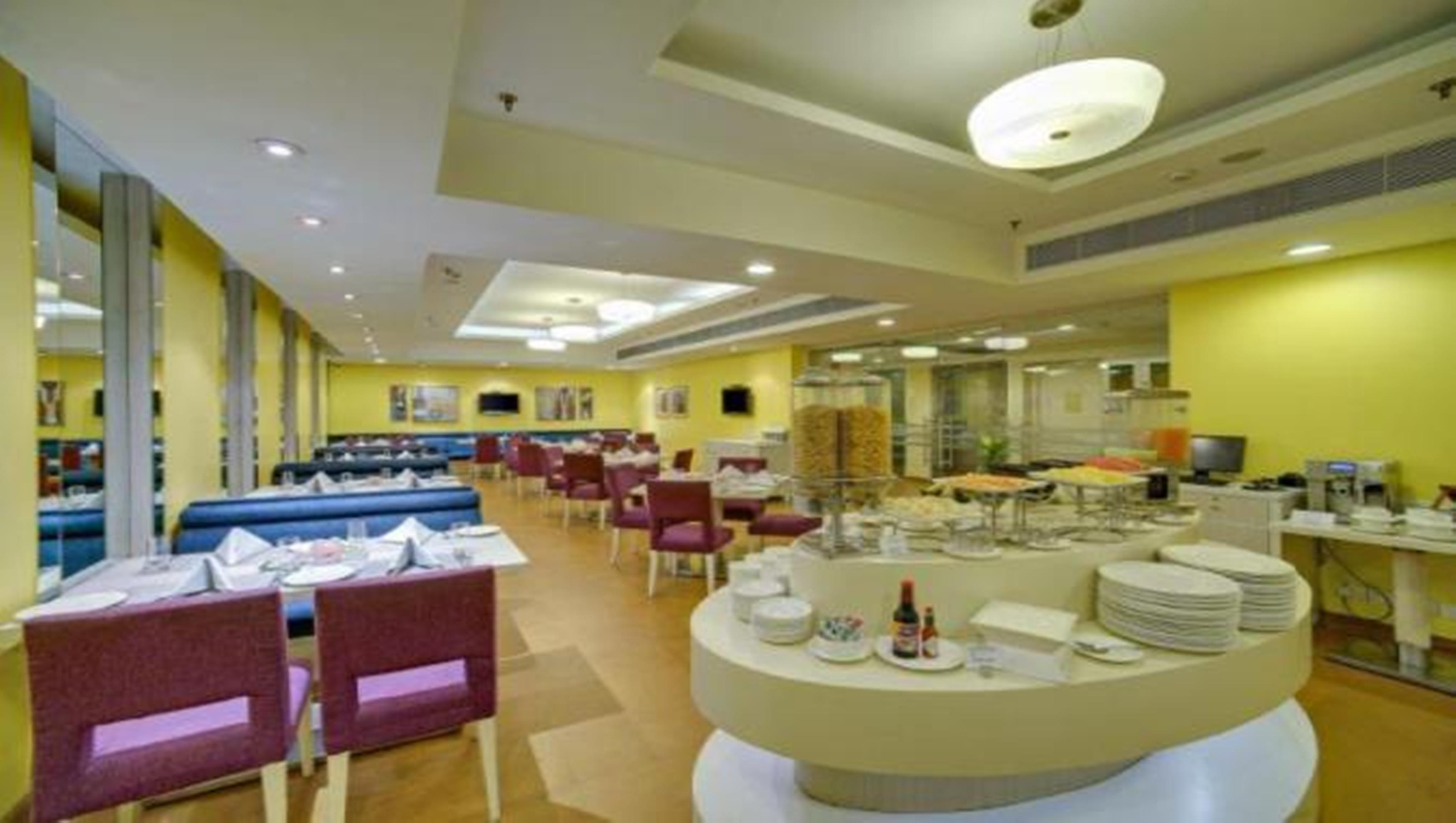 Sarovar Portico Naraina, Hotel New Delhi Eksteriør bilde
