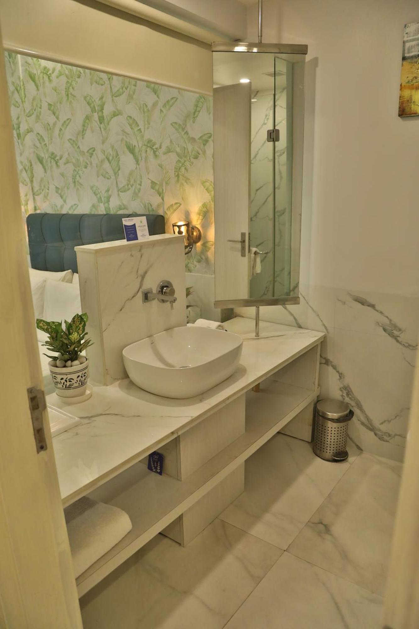 Sarovar Portico Naraina, Hotel New Delhi Eksteriør bilde